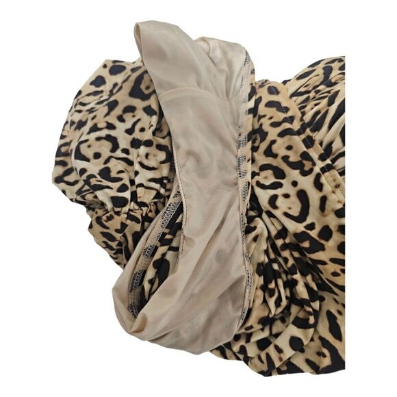 VICTORIA'S SECRET Leopard Print One Piece Halter Top Swimsuit - Size XS - Picture 7 of 8